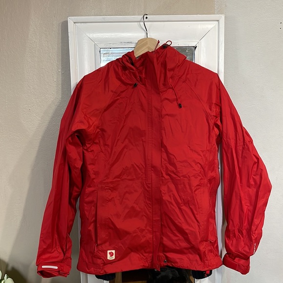 HIGH COAST HYDRATIC JACKET W - Picture 2 of 9
